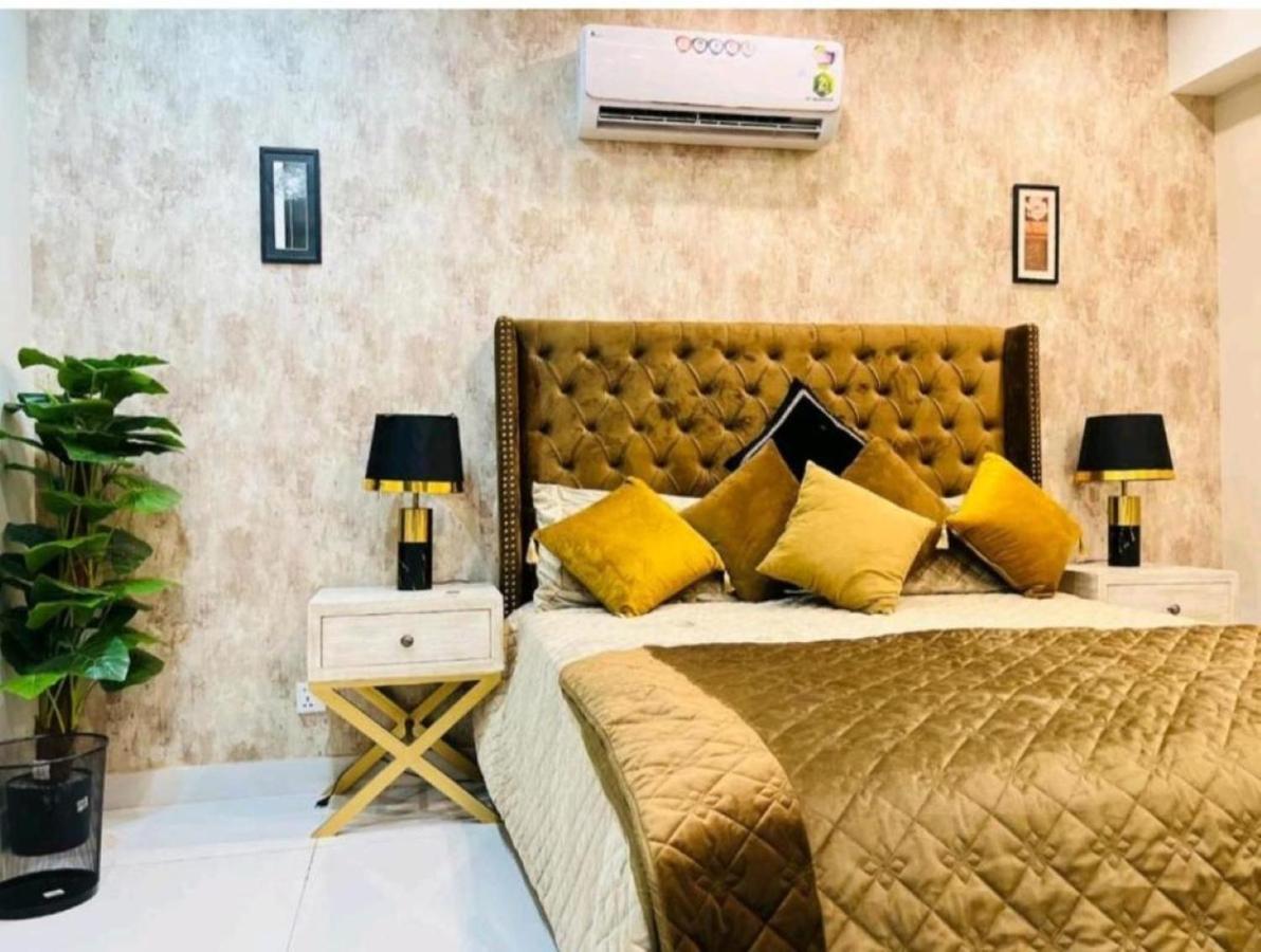 Eiffel Luxury Apartments Λαχόρη Εξωτερικό φωτογραφία