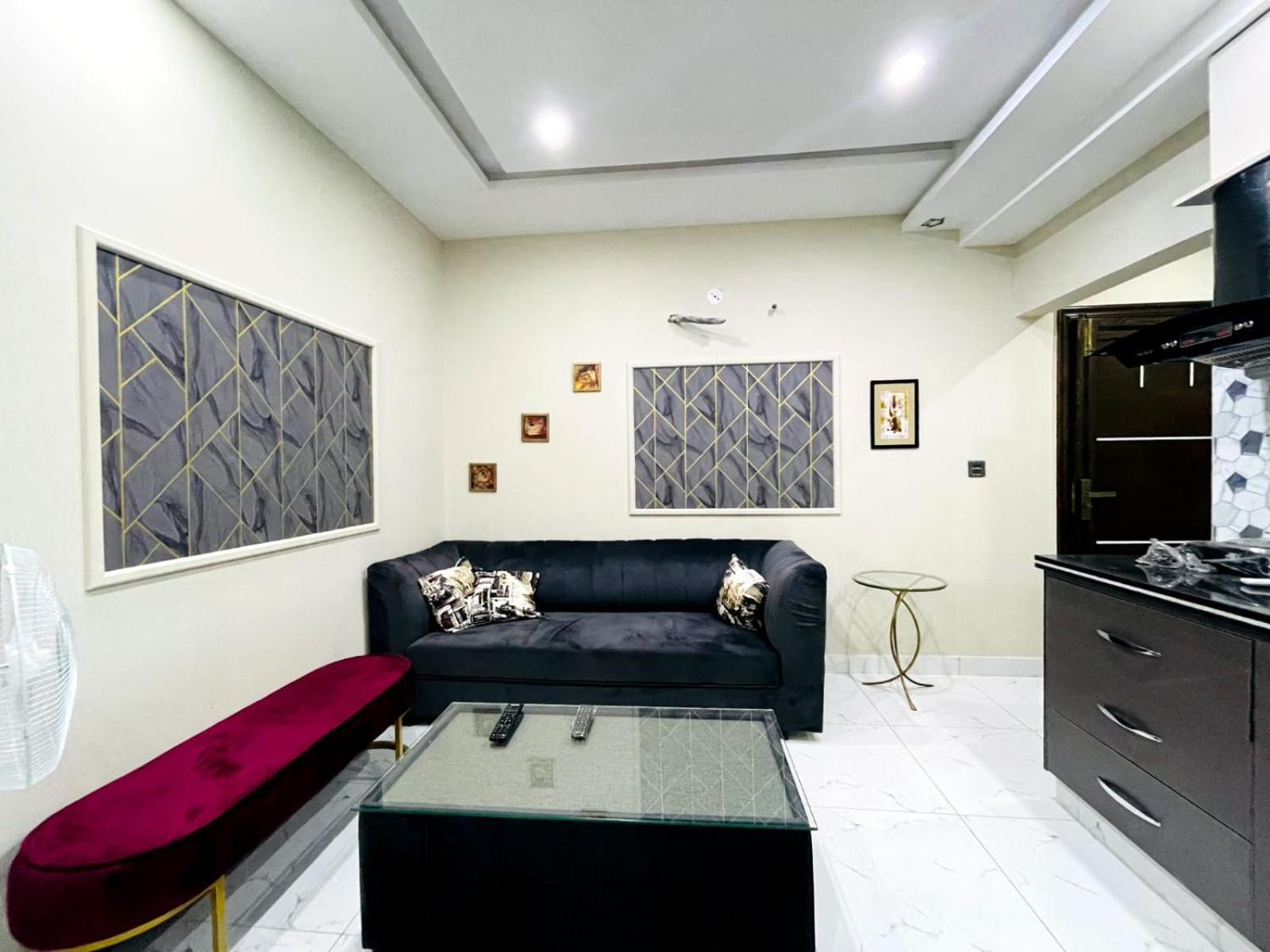 Eiffel Luxury Apartments Λαχόρη Εξωτερικό φωτογραφία